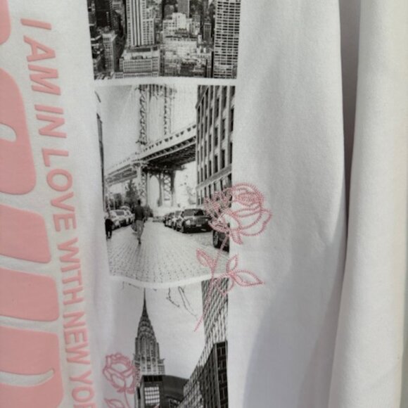 Minimalist SOHO NYC Crewneck - Retro Black & White Photo Collage Sweatshirt Sz M - Picture 9 of 9